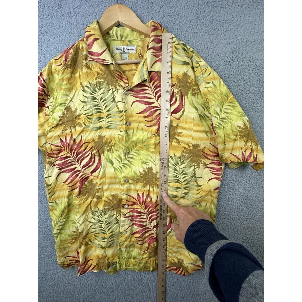 VTG‎ Tommy Bahama Hawaiian Shirt Mens Large Silk S/S Multicolor Floral Camp